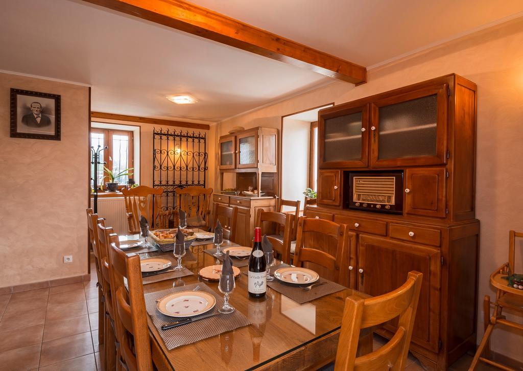 Bed and Breakfast Le Carnival Laval  Экстерьер фото