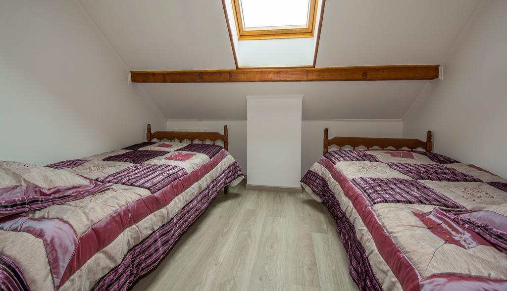 Bed and Breakfast Le Carnival Laval  Экстерьер фото